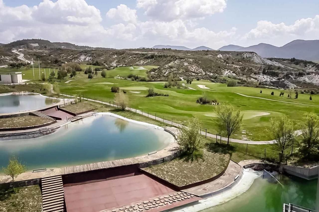 Precioso Apartamento Campo Golf Huesca Exterior photo